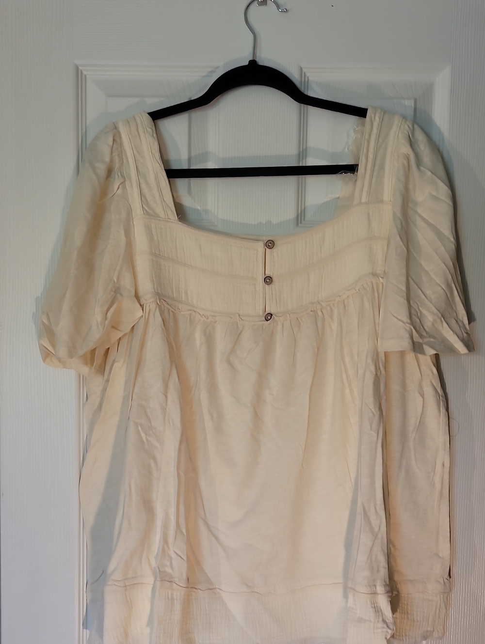 Oli & Hali Cream Square-Neck Puff Sleeve Women's Top
